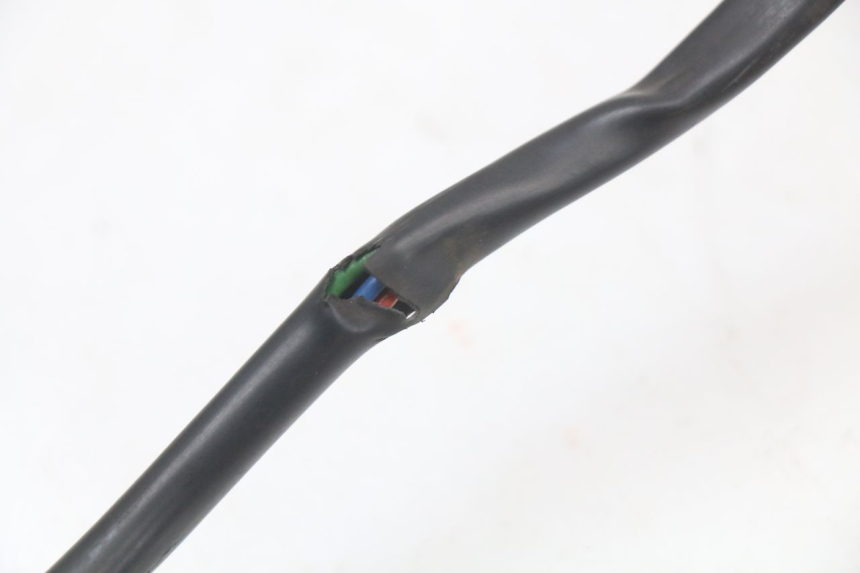 photo de INTERRUPTOR DE IGNIÇÃO APRILIA RS 50 (2006 - 2010) - Outro ângulo de visão