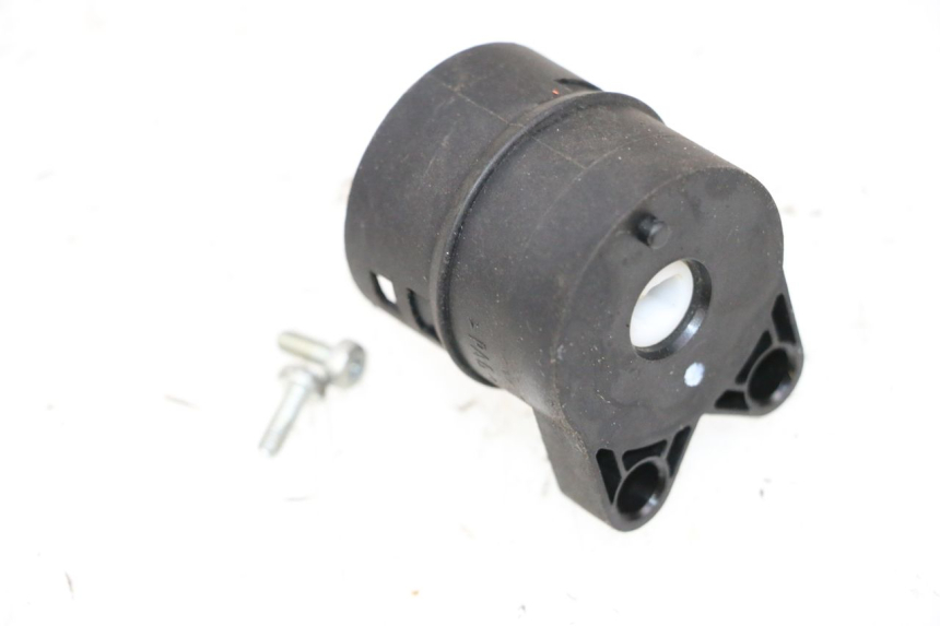 photo de INTERRUPTOR DE IGNIÇÃO PEUGEOT SATELIS COMPRESSOR K15 125 (2006 - 2009) - Ampliação técnica