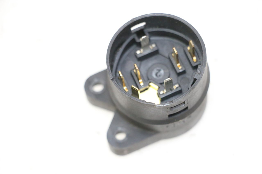 photo de INTERRUPTOR DE IGNIÇÃO PEUGEOT SATELIS 125 (2006 - 2009) - Ampliação técnica