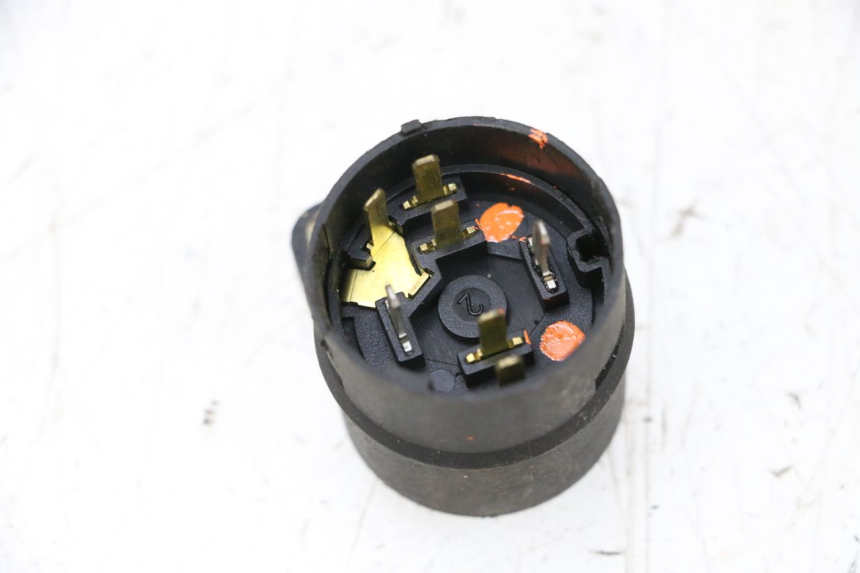 photo de INTERRUPTOR DE IGNIÇÃO PEUGEOT SATELIS 125 (2006 - 2009) - Ampliação técnica