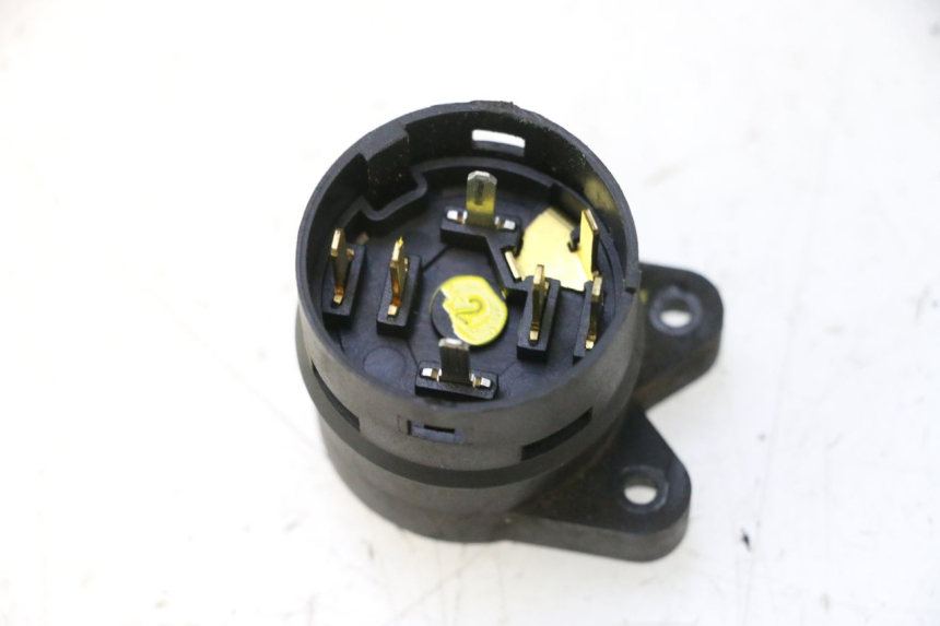 photo de INTERRUPTOR DE IGNIÇÃO PEUGEOT SATELIS 125 (2006 - 2009) - Vista principal