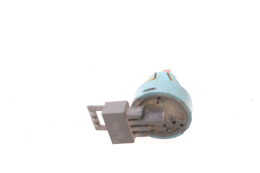 photo de INTERRUPTOR DE IGNIÇÃO APRILIA SR MOTARD 50 (2012 - 2018) - Zoom do estado de desgaste