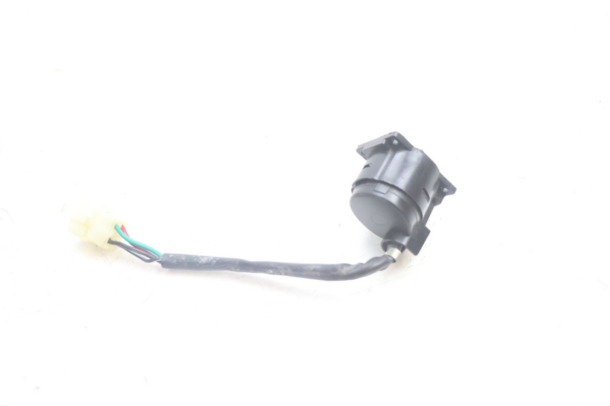 photo de CHAVE DE CORTE RAZZO STEED 125 (2012 - 2018) - Zoom do estado de desgaste