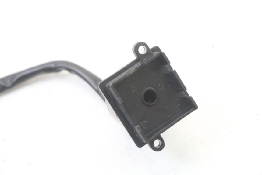 photo de INTERRUPTOR DE IGNIÇÃO PEUGEOT STREETZONE I 2T 50 (2018 - 2020) - Detalhe da peça