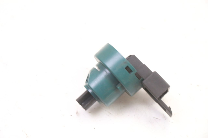 photo de INTERRUPTOR DE IGNIÇÃO PIAGGIO SUPER LX 125 (2000 - 2003) - Vista principal