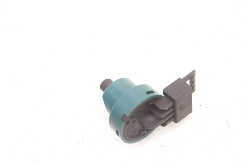 photo de INTERRUPTOR DE IGNIÇÃO PIAGGIO SUPER LX 125 (2000 - 2003) - Zoom do estado de desgaste