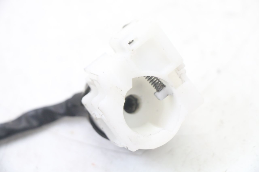 photo de INTERRUPTOR DE IGNIÇÃO SYM JET 14 4T 50 (2018 - 2022) - Zoom do estado de desgaste