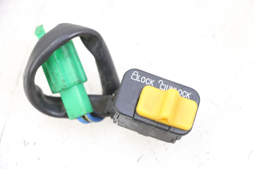 photo de INTERRUPTOR DE IGNIÇÃO SYM ORBIT 2 4T 50 (2008 - 2017) - Vista principal
