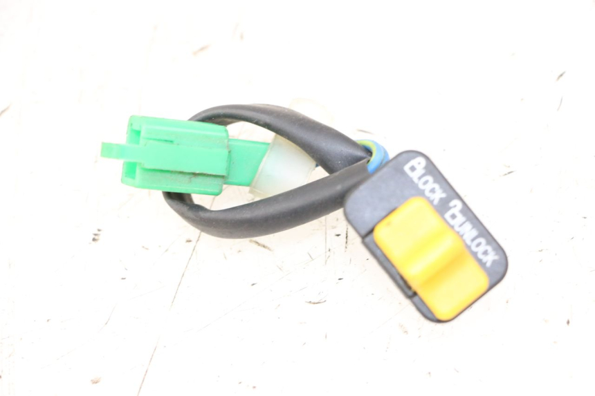 photo de INTERRUPTOR DE IGNIÇÃO SYM ORBIT 2 4T 50 (2008 - 2017) - Vista principal