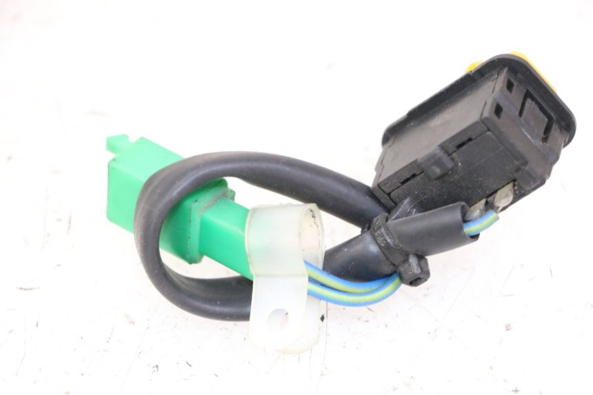 photo de INTERRUPTOR DE IGNIÇÃO SYM ORBIT 2 4T 50 (2008 - 2017) - Detalhe da peça