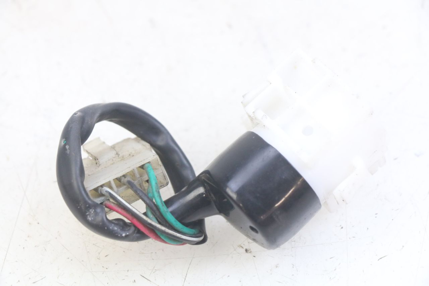 photo de INTERRUPTOR DE IGNIÇÃO PEUGEOT TWEET 4T 50 (2018 - 2022) - Outro ângulo de visão