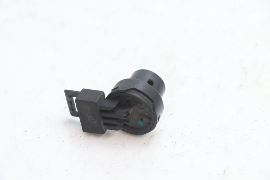 photo de INTERRUPTOR DE IGNIÇÃO PIAGGIO TYPHOON 50 (2000 - 2009) - Outro ângulo de visão