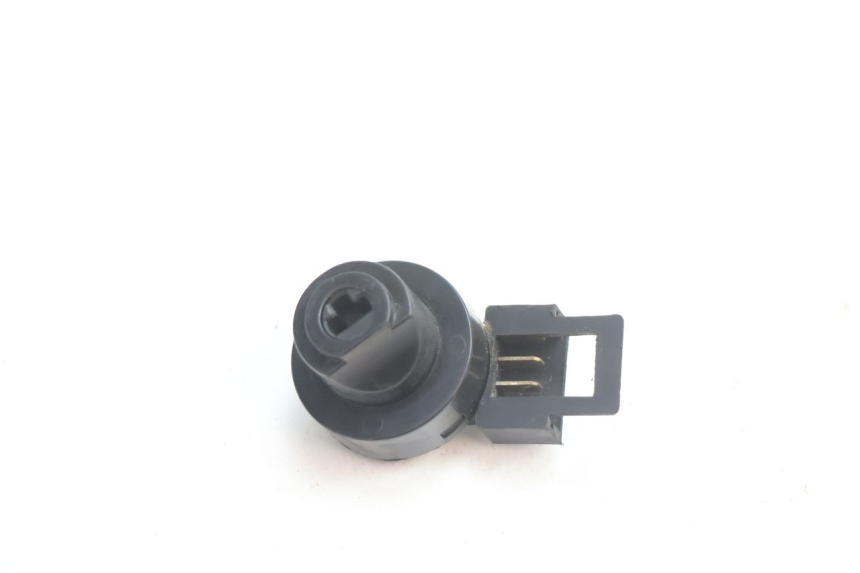 photo de INTERRUPTOR DE IGNIÇÃO PIAGGIO TYPHOON 50 (2000 - 2009) - Detalhe da peça