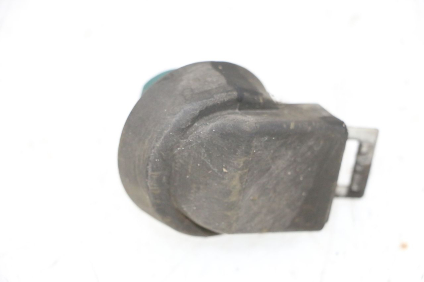 photo de INTERRUPTOR DE IGNIÇÃO PIAGGIO VESPA GTS SUPER IE 125 (2009 - 2016) - Zoom do estado de desgaste