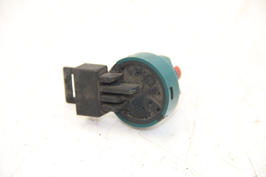 photo de INTERRUPTOR DE IGNIÇÃO PIAGGIO VESPA LX 2T 50 (2005 - 2013) - Detalhe da peça