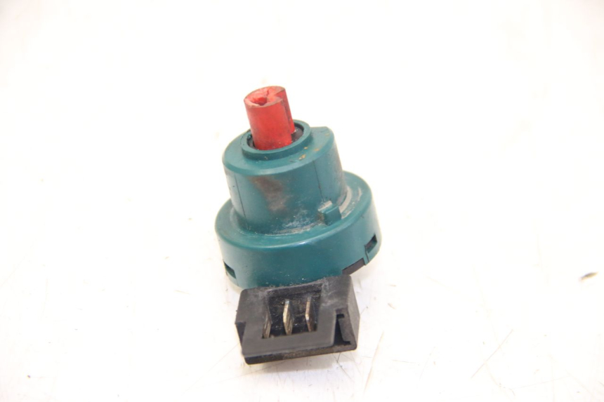 photo de INTERRUPTOR DE IGNIÇÃO PIAGGIO VESPA LX 2T 50 (2005 - 2013) - Zoom do estado de desgaste