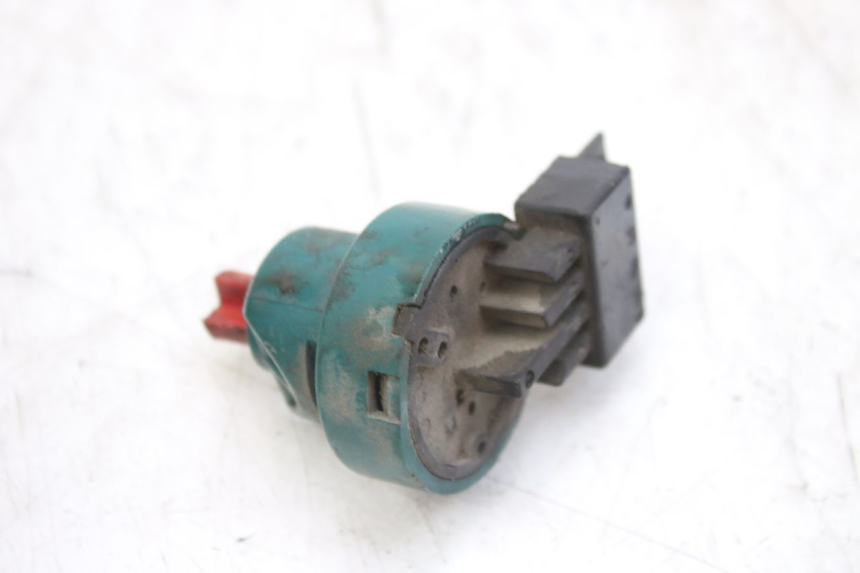 photo de INTERRUPTOR DE IGNIÇÃO PIAGGIO VESPA LX 2T 50 (2005 - 2013) - Detalhe da peça