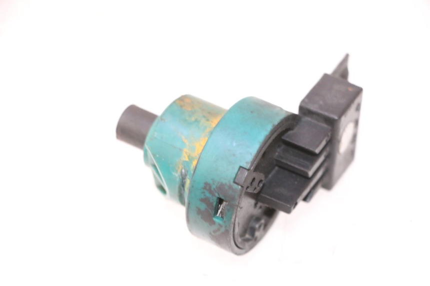 photo de INTERRUPTOR DE IGNIÇÃO PIAGGIO VESPA LX 2T 50 (2005 - 2013) - Outro ângulo de visão