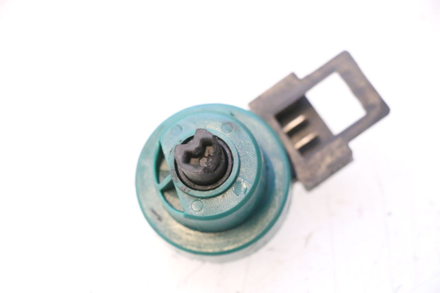 photo de INTERRUPTOR DE IGNIÇÃO PIAGGIO VESPA PRIMAVERA 2T 50 (2013 - 2018) - Vista principal