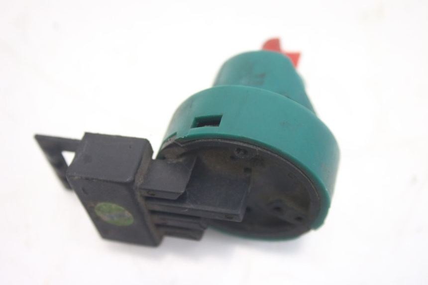 photo de INTERRUPTOR DE IGNIÇÃO PIAGGIO VESPA S 2T 50 (2007 - 2014) - Detalhe da peça