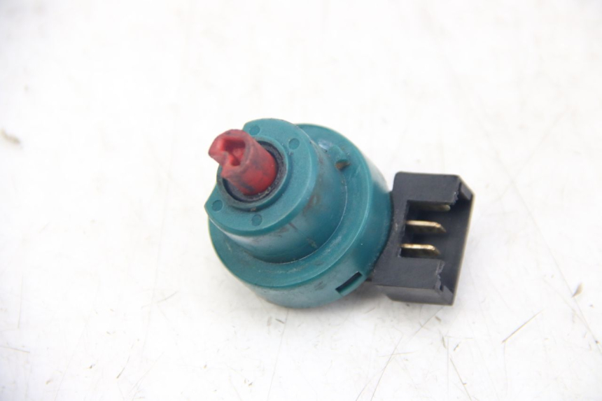 photo de INTERRUPTOR DE IGNIÇÃO PIAGGIO VESPA SPRINT 2T 50 (2014 - 2018) - Detalhe da peça