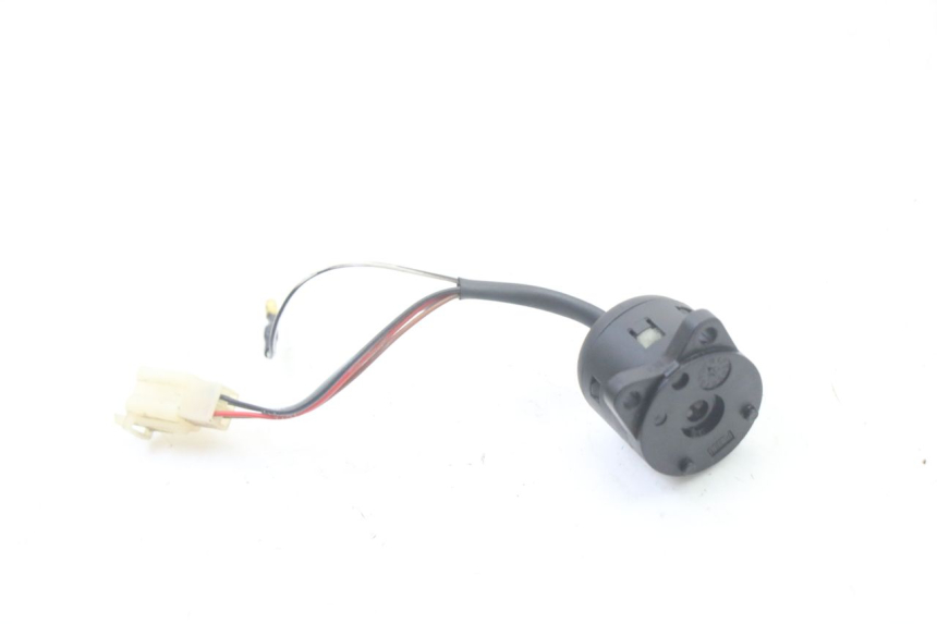 photo de INTERRUPTOR DE IGNIÇÃO YAMAHA WHY 50 (1998 - 2000) - Vista principal