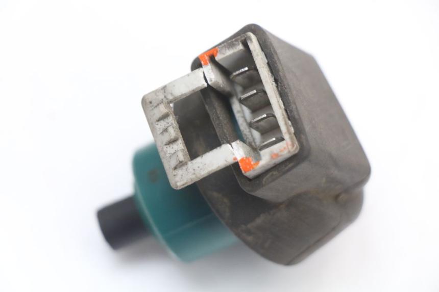 photo de INTERRUPTOR DE IGNIÇÃO PIAGGIO X10 125 (2012 - 2017) - Ampliação técnica