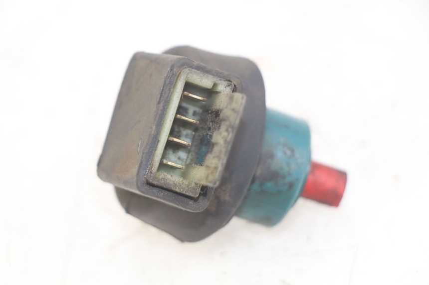 photo de INTERRUPTOR DE IGNIÇÃO PIAGGIO X8 125 (2004 - 2007) - Detalhe da peça