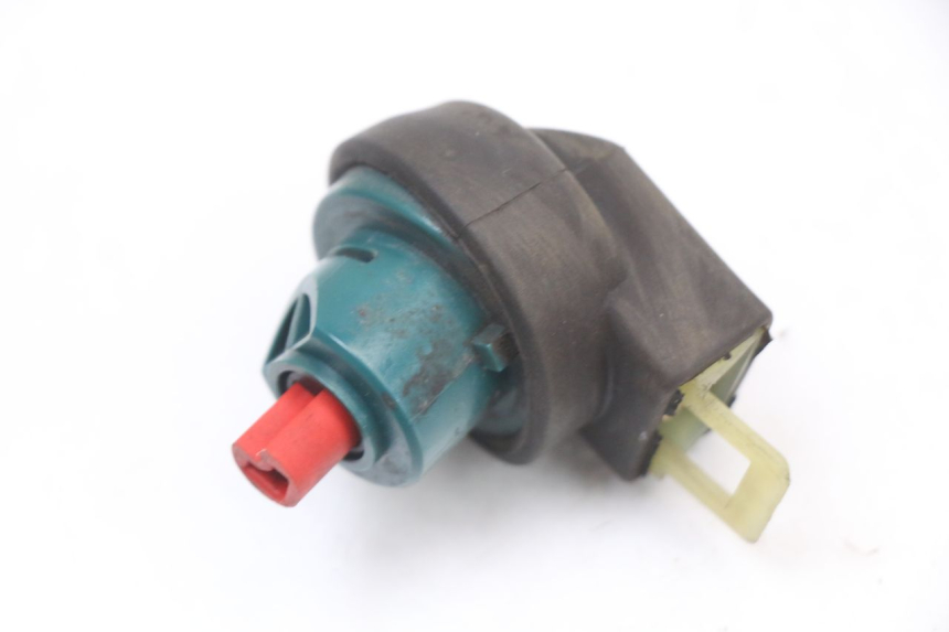 photo de INTERRUPTOR DE IGNIÇÃO PIAGGIO X8 125 (2004 - 2007) - Vista principal