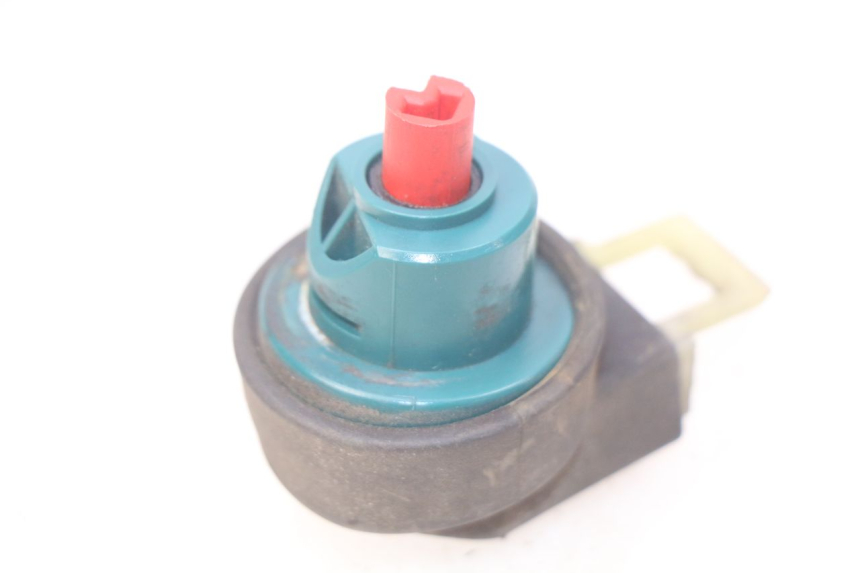 photo de INTERRUPTOR DE IGNIÇÃO PIAGGIO X9 EVOLUTION 250 (2003 - 2007) - Vista principal