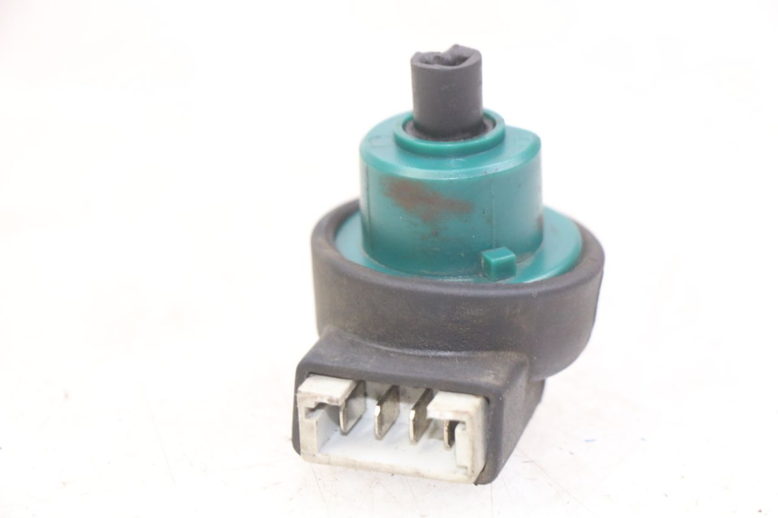 photo de INTERRUPTOR DE IGNIÇÃO PIAGGIO XEVO - X EVO 125 (2007 - 2017) - Detalhe da peça