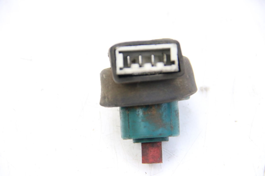 photo de INTERRUPTOR DE IGNIÇÃO PIAGGIO XEVO - X EVO 125 (2007 - 2017) - Detalhe da peça