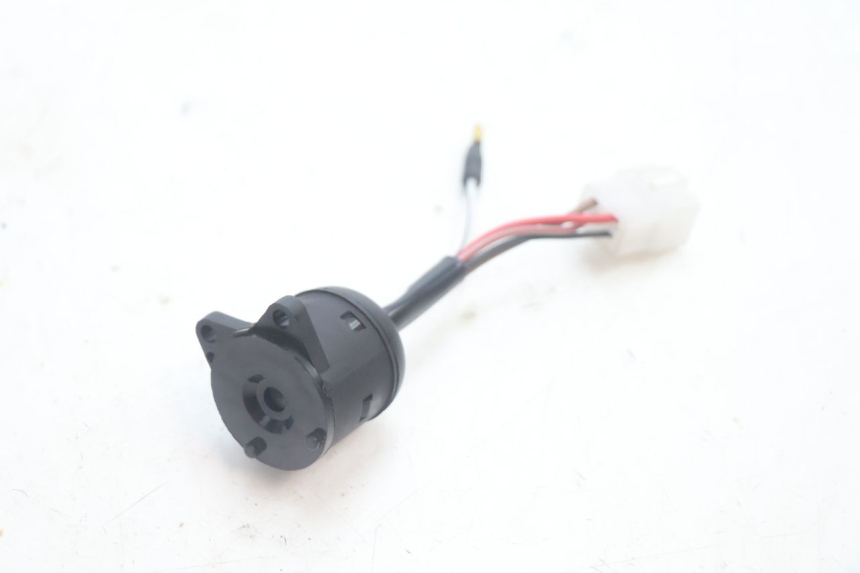 photo de INTERRUPTOR DE IGNIÇÃO YAMAHA YP MAJESTY 125 (2007 - 2010) - Vista principal