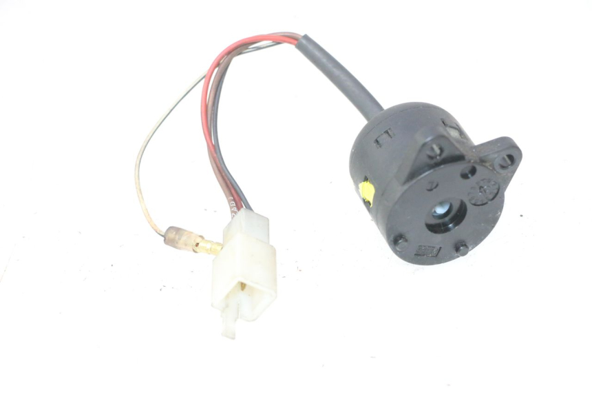 photo de CHAVE DE CORTE YAMAHA YP MAJESTY 125 (1998 - 2001) - Vista principal