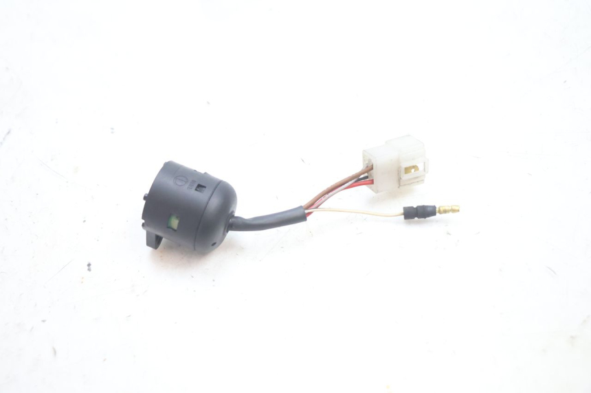 photo de INTERRUPTOR DE IGNIÇÃO YAMAHA YP MAJESTY 125 (2002 - 2006) - Outro ângulo de visão