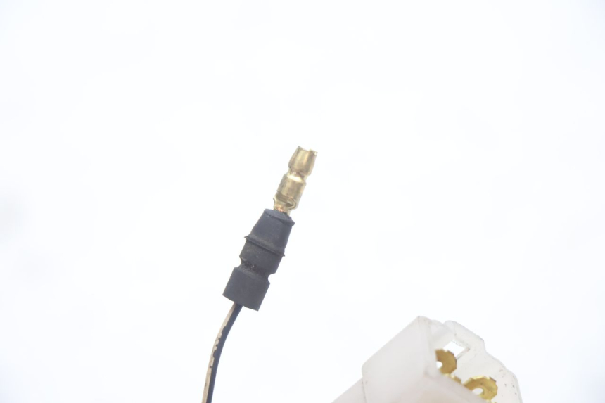 photo de INTERRUPTOR DE IGNIÇÃO YAMAHA YP MAJESTY 125 (2002 - 2006) - Ampliação técnica