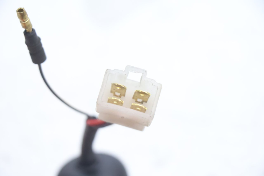 photo de INTERRUPTOR DE IGNIÇÃO YAMAHA YP MAJESTY 125 (2002 - 2006) - Vista geral
