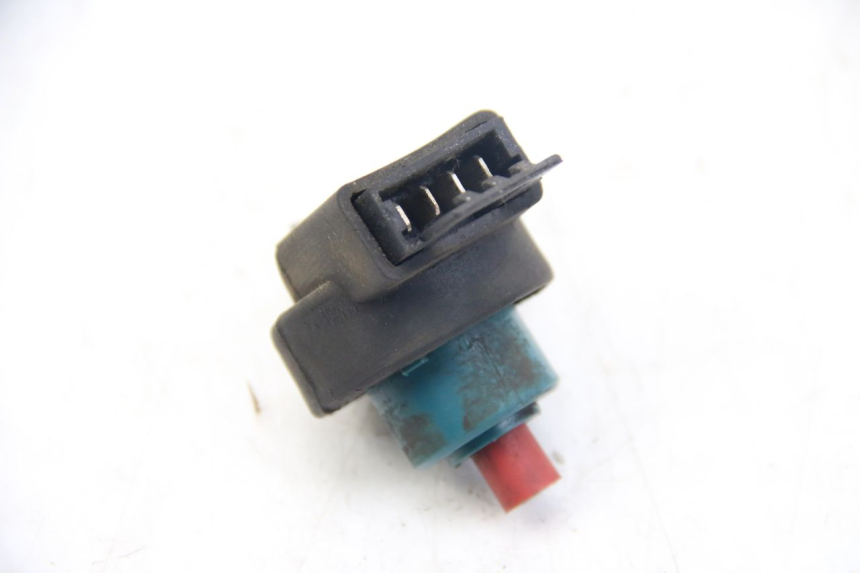 photo de INTERRUPTOR DE IGNIÇÃO PIAGGIO ZIP 2T 50 (2009 - 2019) - Zoom do estado de desgaste
