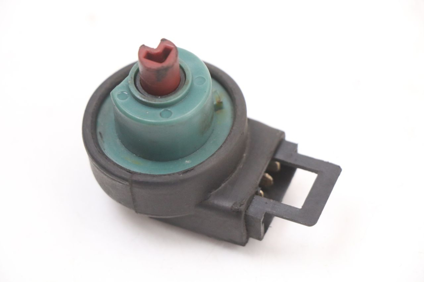 photo de INTERRUPTOR DE IGNIÇÃO PIAGGIO ZIP 2T 50 (2009 - 2019) - Detalhe da peça