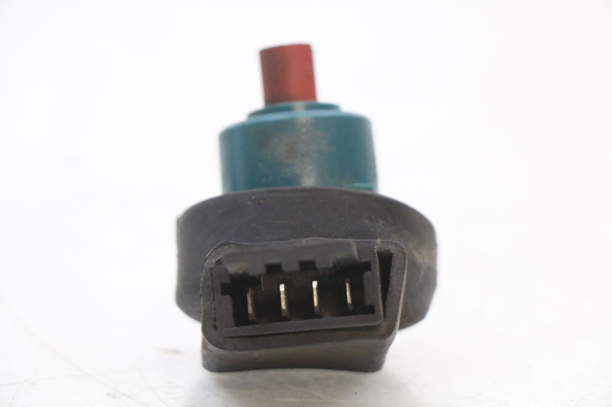 photo de INTERRUPTOR DE IGNIÇÃO PIAGGIO ZIP 2T 50 (2009 - 2019) - Zoom do estado de desgaste