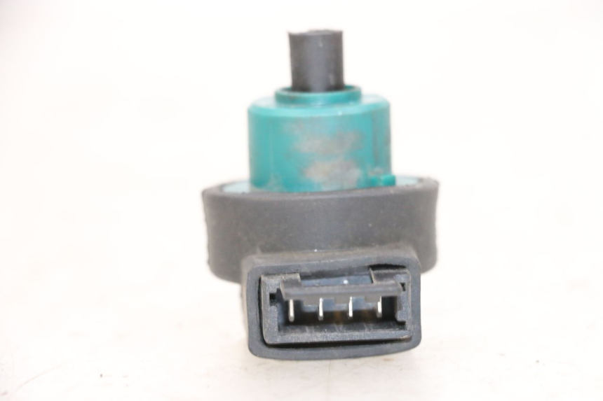 photo de INTERRUPTOR DE IGNIÇÃO PIAGGIO ZIP 2T 50 (2009 - 2019) - Zoom do estado de desgaste