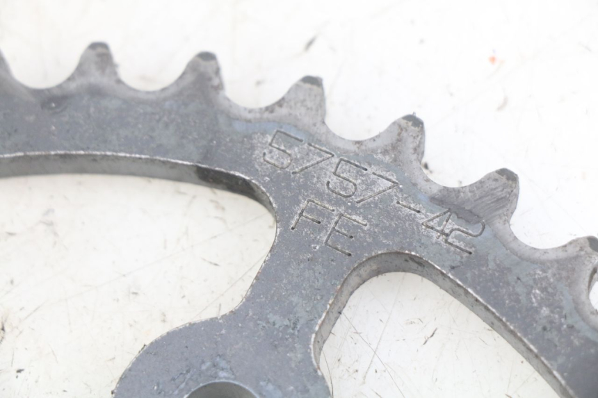 photo de COROA HONDA CBR F SC25 1000 (1989 - 1992) - Detalhe da peça