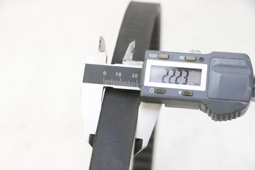 photo de CORREIA HONDA FES S-WING SWING ABS 125 (2007 - 2015) - Detalhe da peça