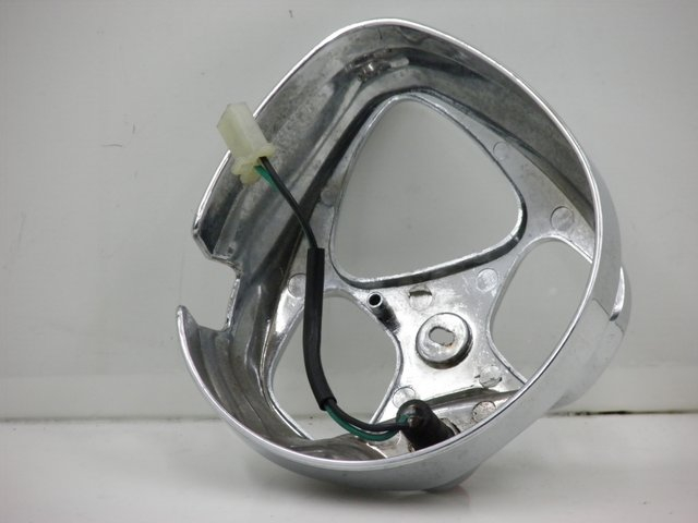 photo de PROTETOR DE GUIDÃO BAOTIAN BT 49 QT MILANO 50 (2006 - 2009) - Detalhe da peça