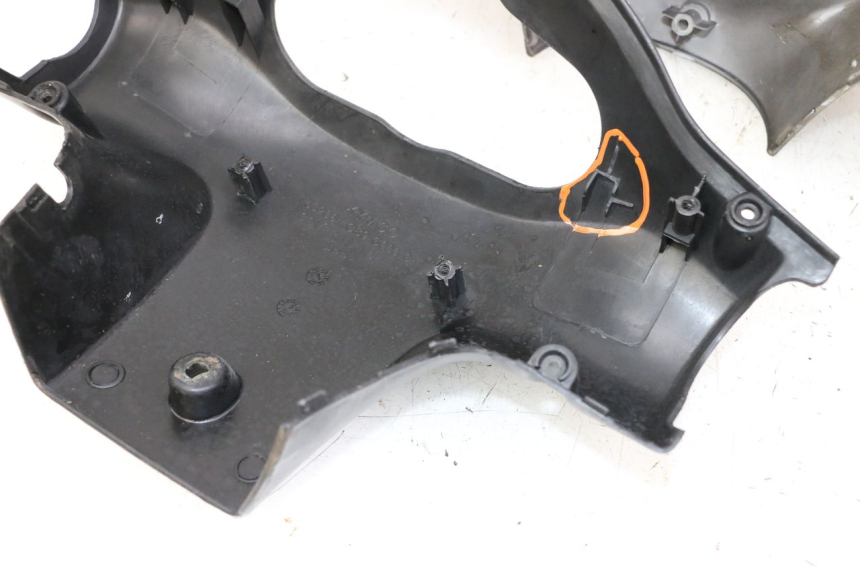 photo de PROTETOR DE GUIDÃO KYMCO AGILITY 4T 50 (2005 - 2018) - Vista de perto
