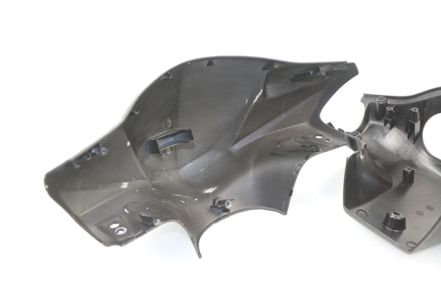 photo de PROTETOR DE GUIDÃO KYMCO AGILITY PREMIUM 50 (2007 - 2010) - Pontos de fixação