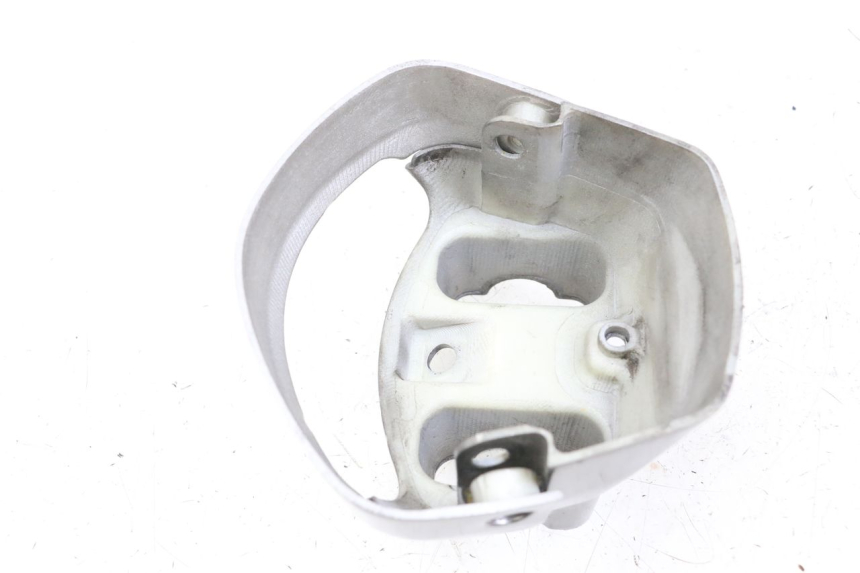 photo de PROTETOR DE GUIDÃO KYMCO AGILITY RS 4T 50 (2009 - 2013) - Detalhe da peça
