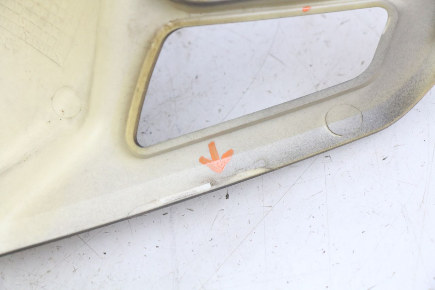 photo de PROTETOR DE GUIDÃO NECO ALEXONE 125 (2017 - 2024) - Detalhes característicos