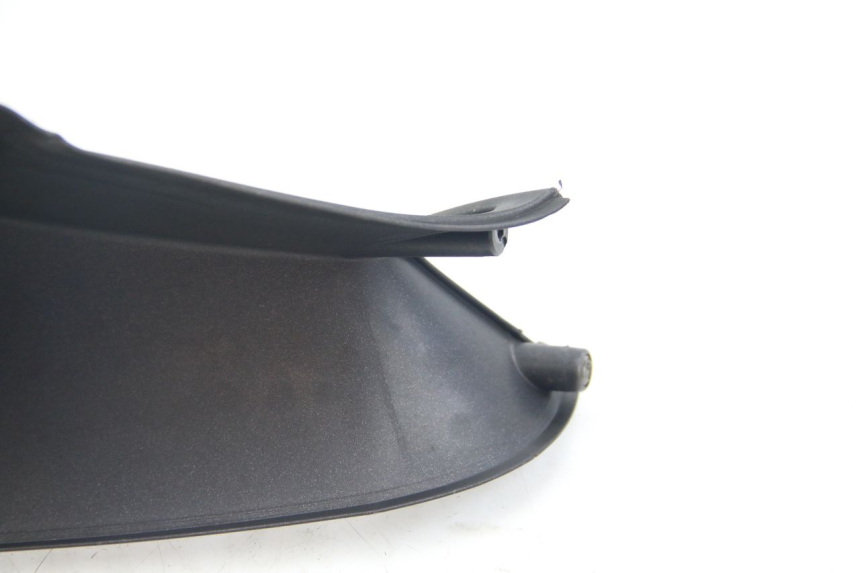 photo de COBERTURA TRASEIRA DO GUIDÃO APRILIA ATLANTIC 500 (2002 - 2003) - Ampliação técnica
