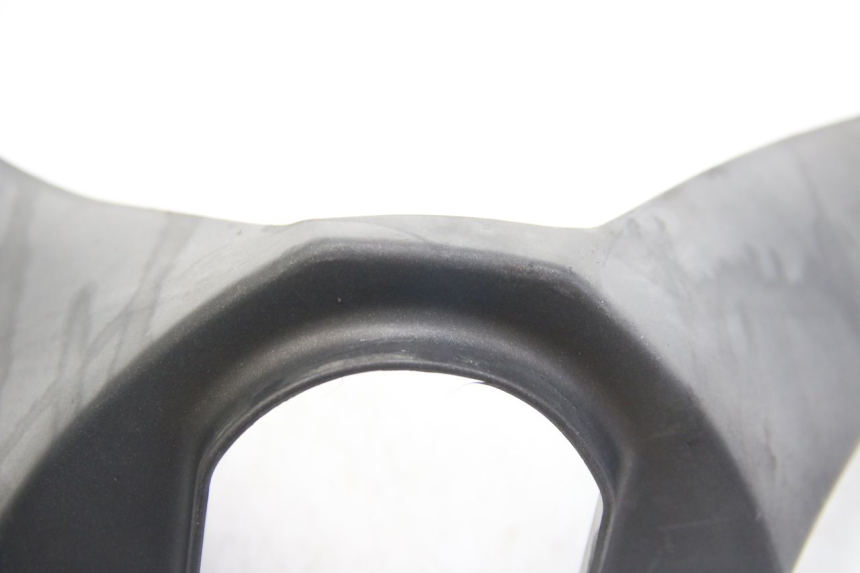 photo de COBERTURA TRASEIRA DO GUIDÃO APRILIA ATLANTIC 500 (2002 - 2003) - Peça verificada